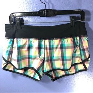 Lululemon Multicolor Striped Short-Sz 6